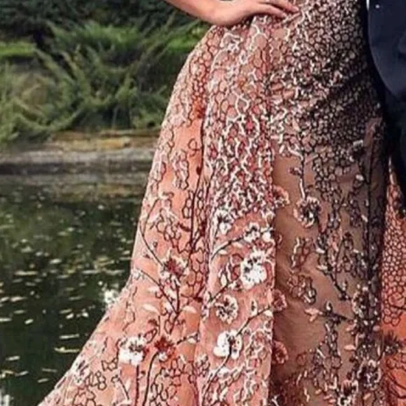 Fouad sarkis  rose gold sequin lace evening gown - Picture 4 of 4